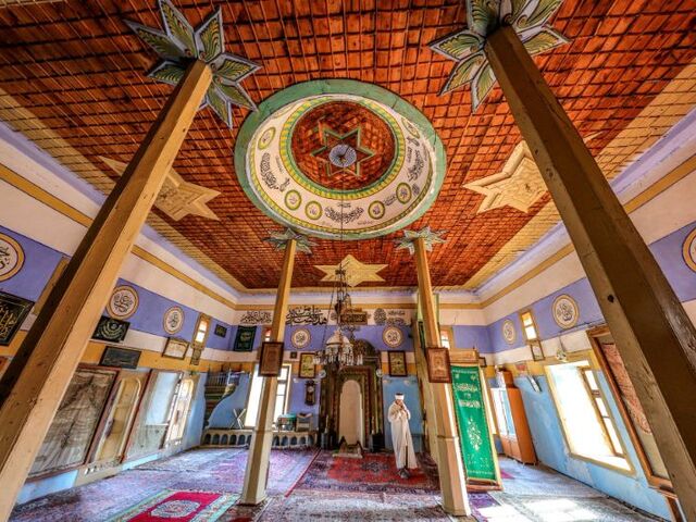 Düğmeli Evler ve Altınbeşik Mağarası Turu